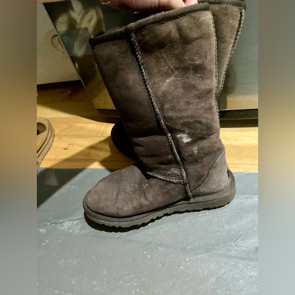 Tall brown UGG size 5 ❤️ - Picture 3 of 5